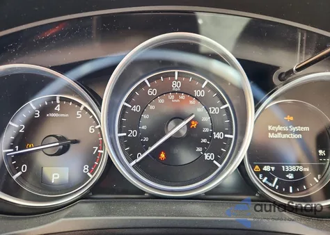 2021 Mazda Cx-5 Touring z USA, uszkodzony, nr VIN JM3KFACM7M0320957